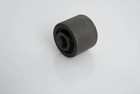 Сайлентблок PE AUTOMOTIVE 033.104-00A