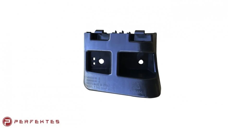 Кронштейн центральний заднього бампера LH Tesla Model Y 1506968-00-A PERFEKTES 172-TSMY-6800A-00 (фото 1)
