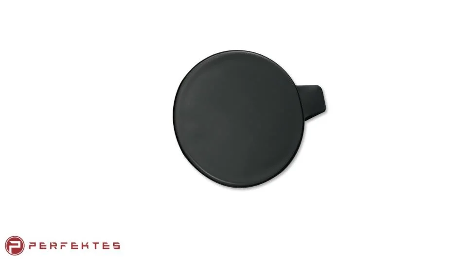 Заглушка буксировочного крюка (Solid Black) Tesla Model 3 292-TSM3-7300E PERFEKTES 292-TSM3-7300E-01 (фото 1)