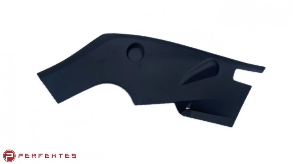 Накладка под капот пластик боковая (2021+) RH Tesla Model S 1564262-00-A PERFEKTES 333-TSMS-6200A-00 (фото 1)