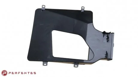 Диффузор радиатора кондиционера (рестайлинг) RH Tesla Model S 1058072-00-C PERFEKTES 773-TSMS-7200C-00