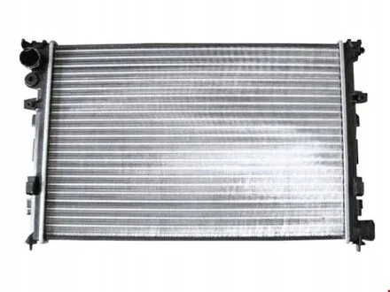 Радиатор охлаждения двигателя Polcar 238008A3