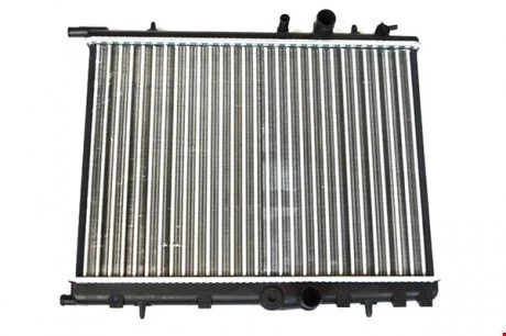 Радиатор охлаждения двигателя Polcar 572308A100