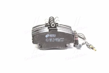 Тормозные колодки дисковые, комплект REMSA 0141.32