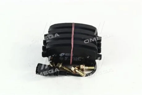 Тормозные колодки дисковые, комплект REMSA 0897.11