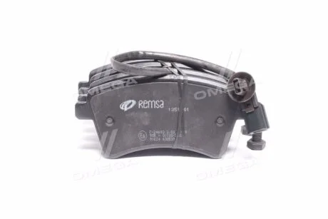 Тормозные колодки дисковые, комплект REMSA 1351.01