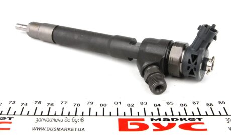 Форсунка топливная RENAULT 16 61 053 02R