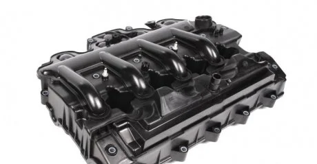 Клапанная крышка RENAULT 82 00 714 033
