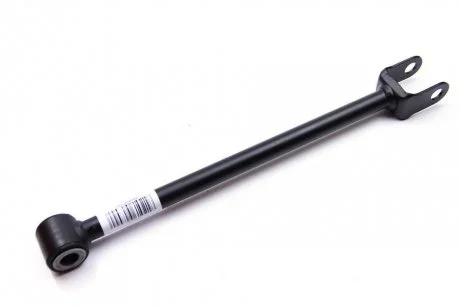 Рычаг задней подвески поперечный передний Duster RENAULT 8200839124