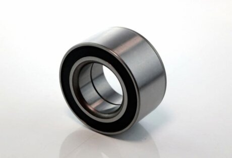 Підшипник передній Daewoo Lanos R14, Combo, Chery Amulet, BMW E30,, монт. ккт.+ SHAFER SH15315K