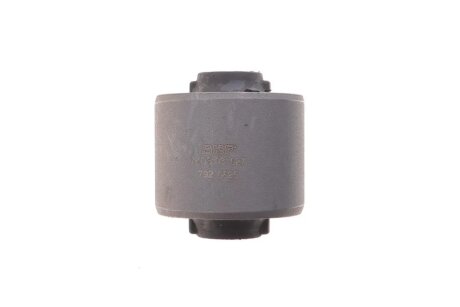 Сайлентблок важеля (заднього/зверху) Toyota Land Cruiser Prado 02-10 SKF VKDS 931027
