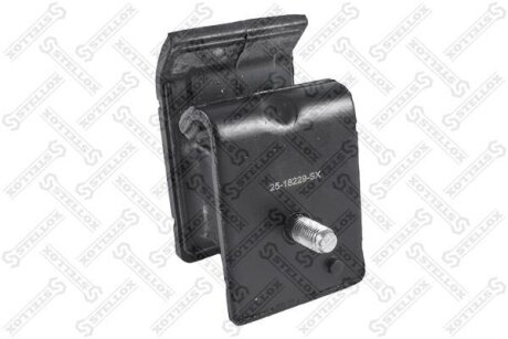 Подушка двигателя передняя STELLOX 25-18229-SX