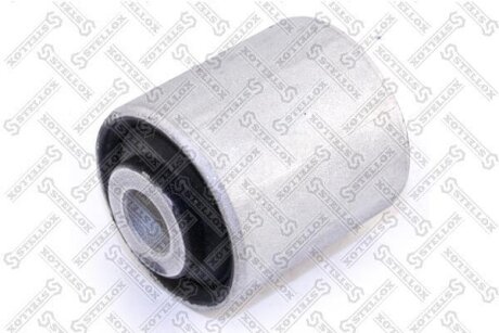 Сайлентблок переднего нижнего рычага передний STELLOX 71-11172-SX