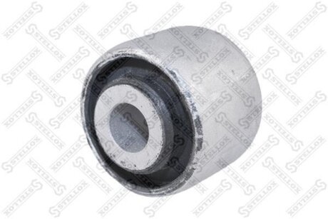 Сайлентблок переднего нижнего рычага STELLOX 77-00163-SX