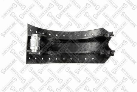 Колодки тормозные барабанные, комплект STELLOX 85-02512-SX