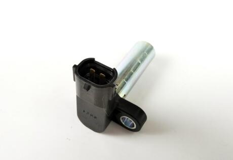 Датчик положения коленчатого вала SUBARU 22053AA071