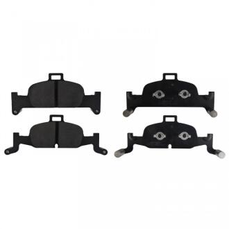 Тормозные колодки дисковые передние, комплект SWAG 30 91 6938