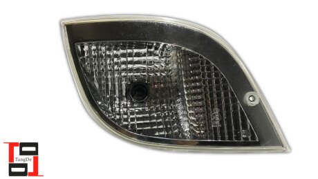 Фонарь указателя поворота с фишкой RH Mercedes Atego II 2004-2005 e-mark 9738200621 TANGDE TD01-50-018R-1-T
