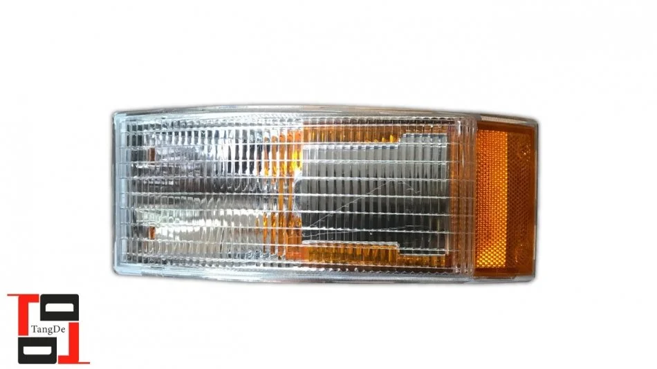 Фонарь указателя поворота с 3 pole Volvo FM12, FH12 e-mark 3981668 TANGDE TD01-51-007-3 (фото 1)