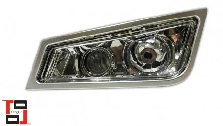 Противотуманная белая фара с серой рамкой good LH Volvo FH13 e-mark 21123540 TANGDE TD01-51-024L