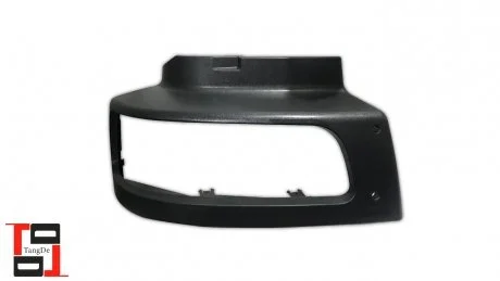 Рамка фари RH Renault Midlum 5001853996 TANGDE TD01-58-004FR