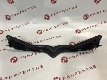 Кронштейн крепления переднего логотипа (рестайлинг) Tesla Model S 1062472-00-F TESLA 1062472-00-E