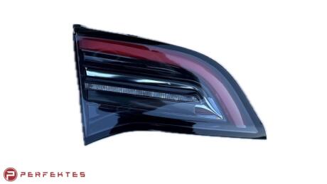 Ліхтар задній у кришку багажника (тип: EUR) LH Model 3, Model Y 4-pin TESLA 1502088-00-B