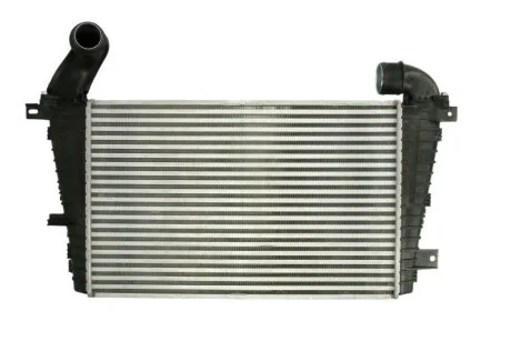 Интеркулер THERMOTEC DAX008TT
