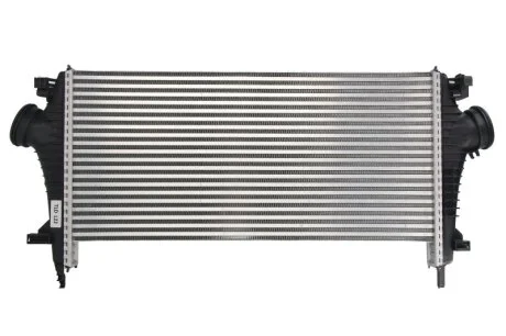Интеркулер THERMOTEC DAX024TT
