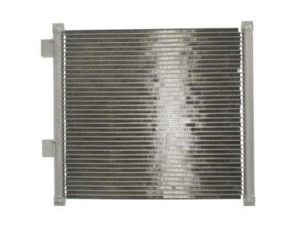 Радиатор кондиционера (Конденсатор) THERMOTEC KTT110226