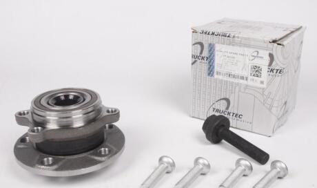 Ступица колеса передняя TRUCKTEC 07.32.030