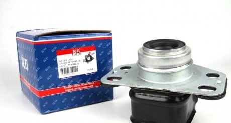 Подушка двигуна (R) Renault Kangoo 1.9D/1.4i/1.6i Ucel 10470