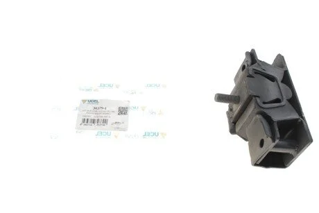 Подушка двигуна (R) Fiat Ducato/Citroen Jumper/Peugeot Boxer 1.9-2.5TDI 94- Ucel 30379-1