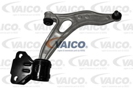 Рычаг подвески передний нижний правый VAICO V25-0769
