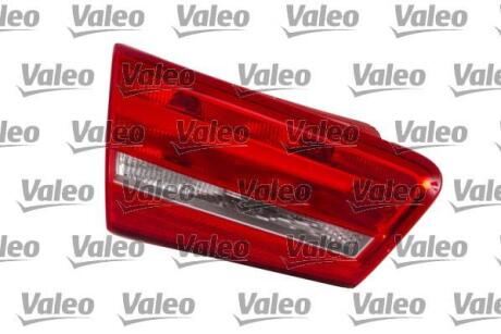 Фонарь задний внутренний правый Valeo 044520