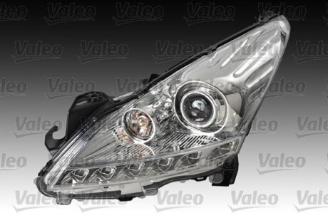 Фара основная левая Valeo 044602