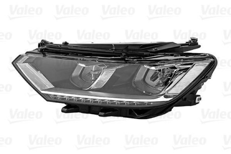 Фара основная левая Valeo 046626