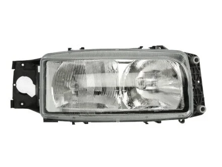 Фара основная правая Valeo 089290