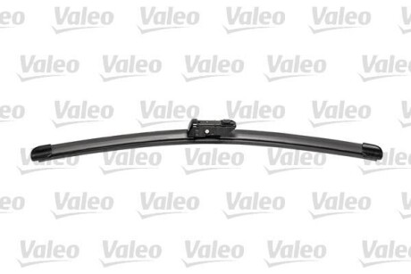 Комплект щеток стеклоочистителя бескаркасных Silencio Flat 550/380 Valeo 574338