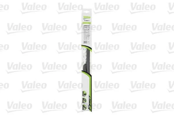 Щетка стеклоочистителя бескаркасная First Flat Multiconnection 530 мм (21\'\') Valeo 575786 (фото 1)