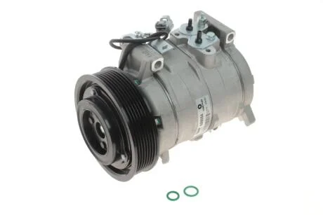 Компресор кондиціонера Honda Accord 2.0/2.4 03-08 Valeo 699054