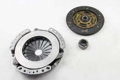 Комплект зчеплення Citroen Berlingo/Peugeot Partner 1.9D 96-15 (d=200mm) +вижимний (z=18) Valeo 786025