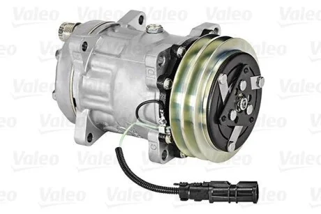 Компрессор кондиционера Valeo 813037