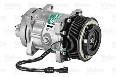 Компрессор кондиционера Valeo 813038