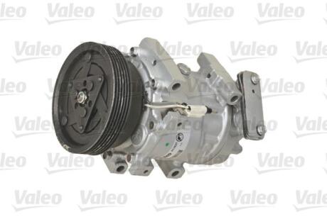 Компрессор кондиционера Valeo 813827