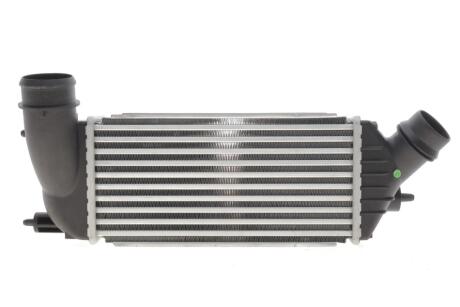Радіатор інтеркулера Citroen Jumpy/Peugeot Expert 2.0HDi 06- Valeo 818583