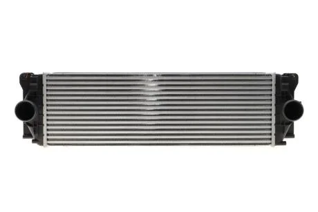 Радіатор інтеркулера MB Sprinter 2.2-3.0 CDI/VW Crafter 2.5TDI 06- Valeo 818732