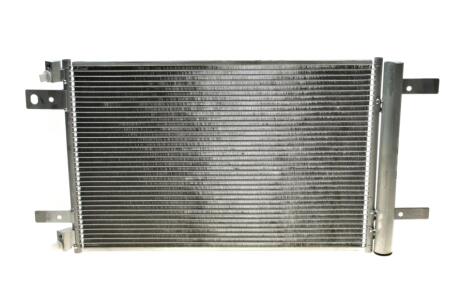 Радіатор кондиціонера Citroen Berlingo/Jumpy/Peugeot Expert/Partner 1.2-2.0D 13- Valeo 822550