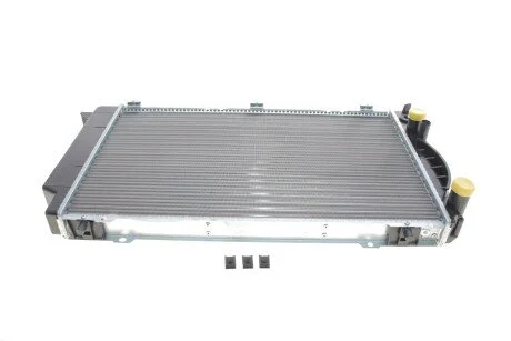 Радіатор охолодження Audi 80 1.6/2.0/1.9TDI 91-96 Van Wezel 03002089