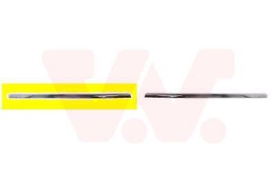 Накладка бампера переднего правая Van Wezel 0318582